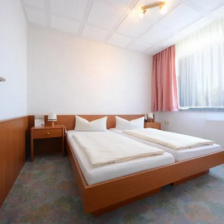 Otel Land-gut-hotel Barbarossa Kelbra