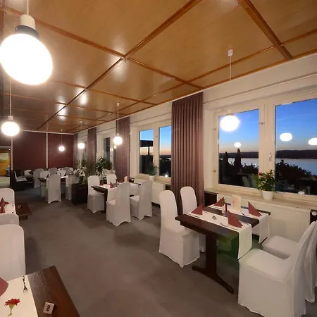 Land-gut-hotel Barbarossa Otel Kelbra