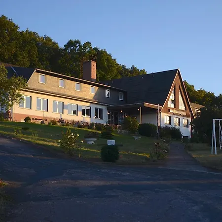 Land-gut-hotel Barbarossa 3* Kelbra