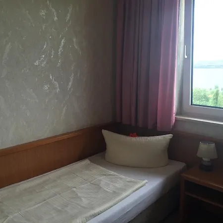 Land-gut-hotel Barbarossa Отель 3*