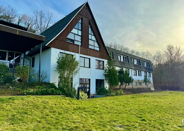 Land-gut-hotel Barbarossa 3* Kelbra