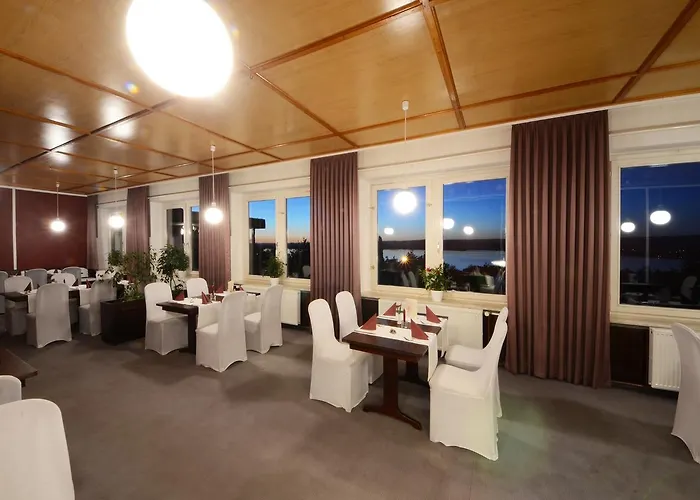 Hotell Land-gut-hotel Barbarossa Kelbra