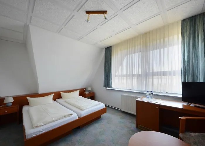 Land-gut-hotel Barbarossa Hotell 3*