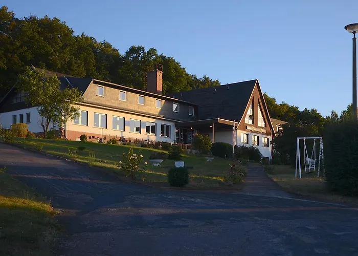 Land-gut-hotel Barbarossa 3* Kelbra