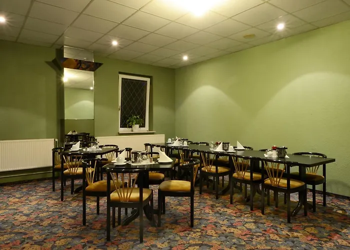 Land-gut-hotel Barbarossa Hotell 3*